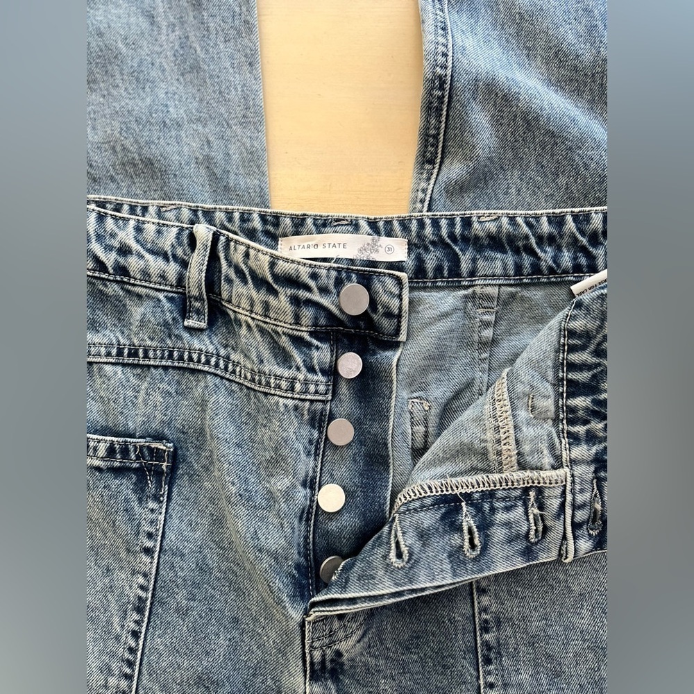 NWT Altar'd State Wide Leg Jeans - Picture 5 of 8